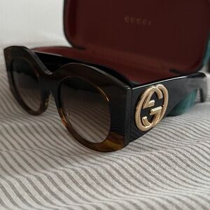 Gucci Havana sunglasses